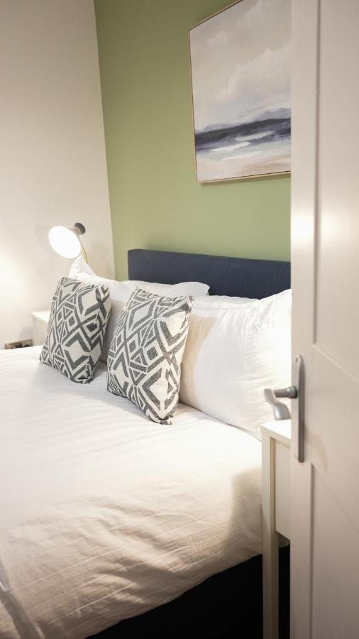Stunning Brighton Seaside 2-Bedroom Townhouse With Patio, Sleeps 6 Εξωτερικό φωτογραφία